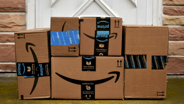 15368-amazon-ha-distrutto-2-milioni-di-prodotti-contraffatti-nel-2020