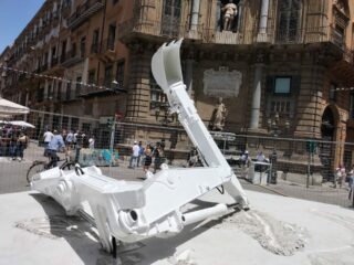 installazione piazza villena