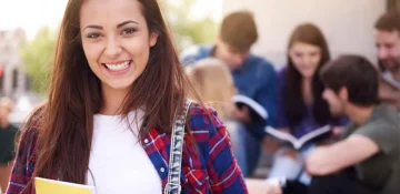 L'università svolge un ruolo cruciale nella crescita economica e sociale di una città. Palermo, con...
