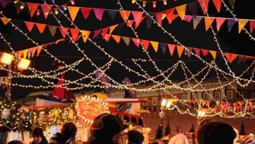 Immergiti nell'atmosfera incantata di Palermo durante le festività natalizie, il New Christmas...