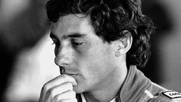 Il celebre campione di Formula 1, tracciava le sue radici fino alla Sicilia, portando con sé un...