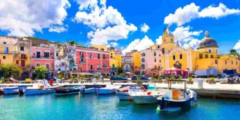 isola napoli procida