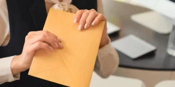 La lettera di referenze per l’università. Essere ammessi a un master, uno stage, un corso o un...