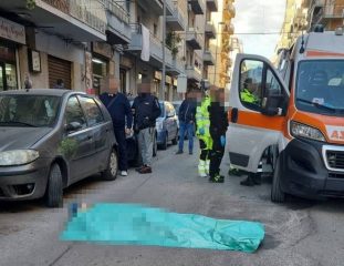 Morto in via Aurispa-2