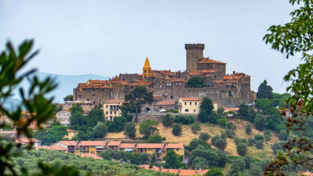 Borgo chiamato la Piccola Atene d'Italia