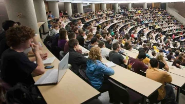 Gestisci al meglio il tuo tempo libero durante l’università con strategie efficaci di organizzazione...