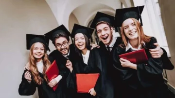 La guida alle Facoltà più facili in Italia secondo gli ultimi studi: scopri quali lauree permettono...