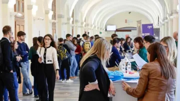Università e lavoro: le facoltà con i migliori tassi di occupazione e stipendi più alti dopo la...