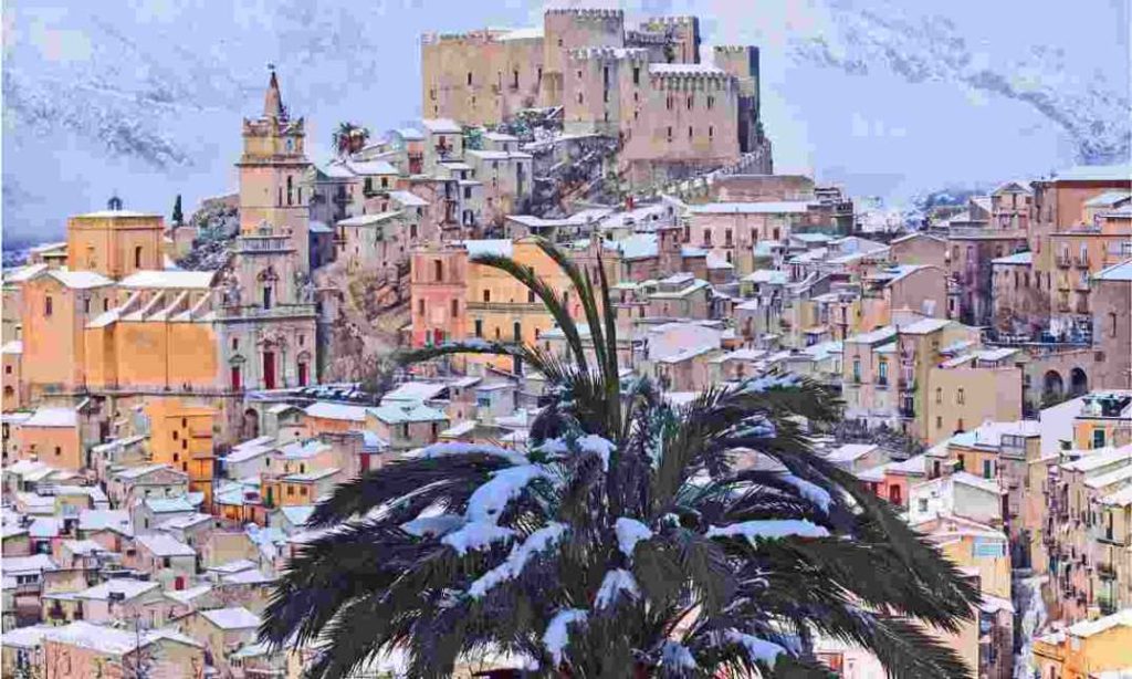 In questo borgo in Sicilia il tempo rallenta davvero: un luogo autentico dove camminare piano...