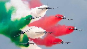 frecce-tricolori-istock